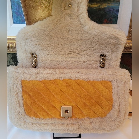 NWT $3600 GUCCI MARMONT TAN SUEDE SHEARLING LAMBSWOOL MEDIUM FLAP SHOULDER BAG - Picture 7 of 14